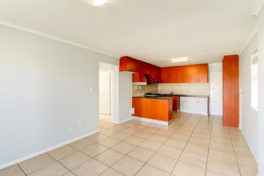 2 Bedroom Property for Sale in Whispering Pines Western Cape